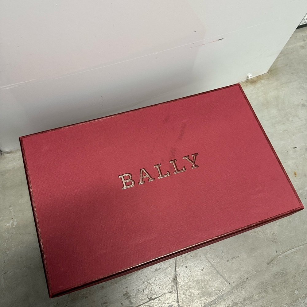 Bally Burgundy Shoe Box